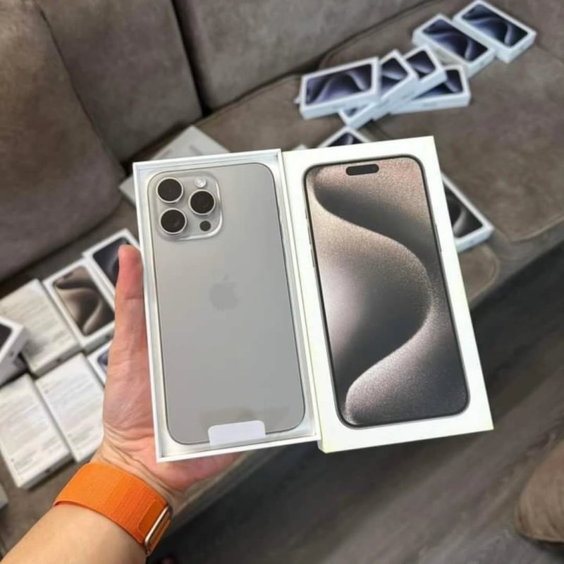 Zupełnie nowy Apple iPhone - 02 Zupełnie nowy Apple iPhone - 02