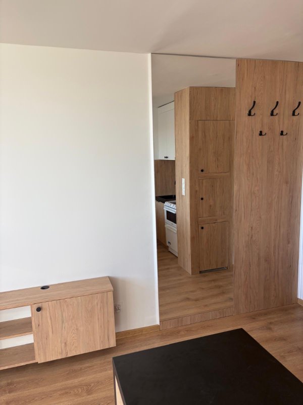 Wynajmę kawalerkę blisko Rynku we Wrocławiu - 04 Wynajmę kawalerkę blisko Rynku we Wrocławiu - 04