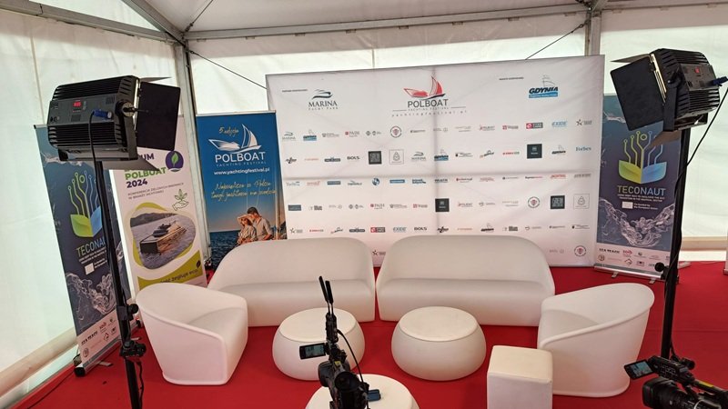 Wynajem oświetlenie sceniczne reflektory lampy - 02 Wynajem oświetlenie sceniczne reflektory lampy - 02