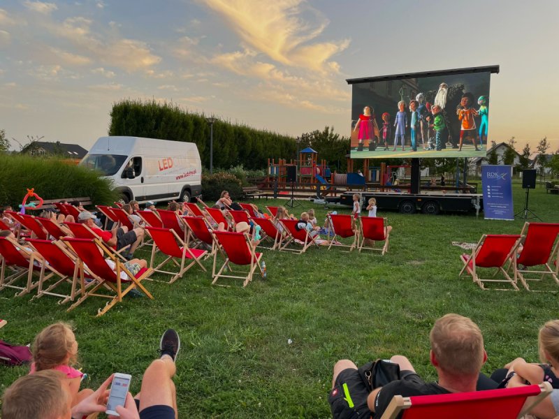 Wynajem Leżaków kino plenerowe, festiwale, pikni