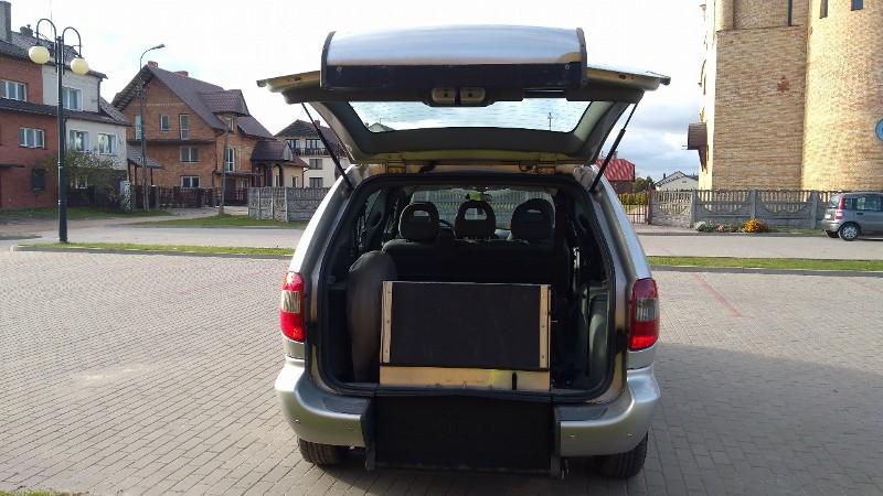 Chrysler Voyager przystosowany do przewozu osoby niepełnosprawnej - 01