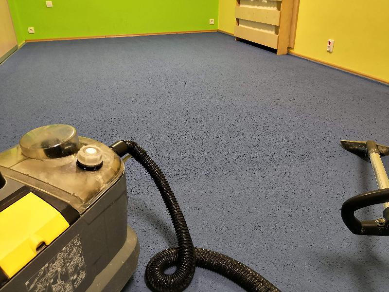 Karcher Stęszew pranie dywanów wykładzin tapicerki meblowej i samochod