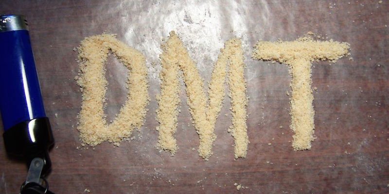 Dimetylotryptamina Dla koneserów psychodelicznych podróży. DMT