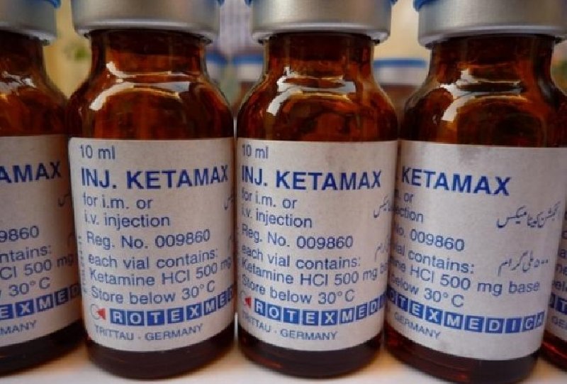 Anesket lub Ketamax ampułki lub proszek. Od chemika ketamina