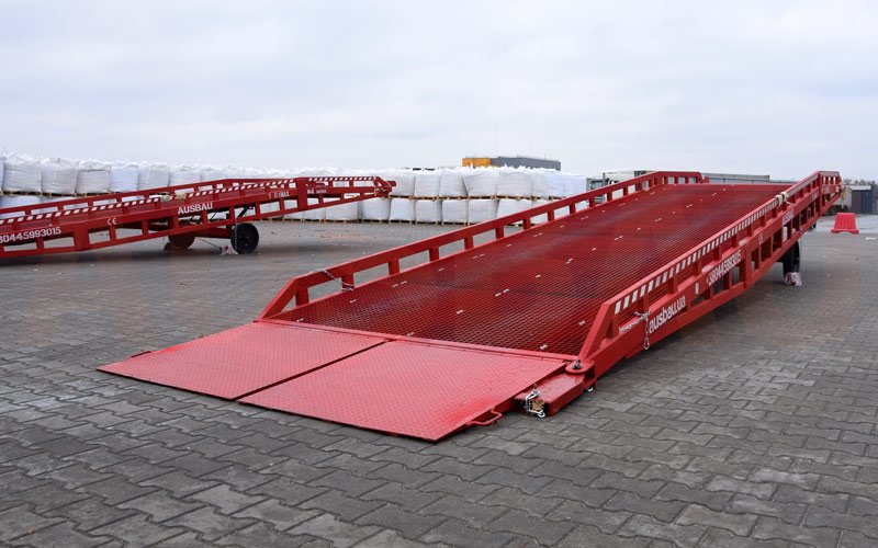 Rampa rozładunkowa AUSBAU - 01