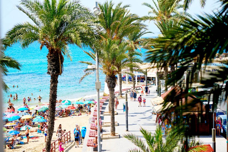COSTA BLANCA, Witamy. A może w tym roku nad Hiszpańskie morze ? - 05