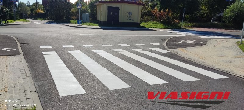 Malowanie oznakowanie poziome, parkingi hale słupki drogi - 05