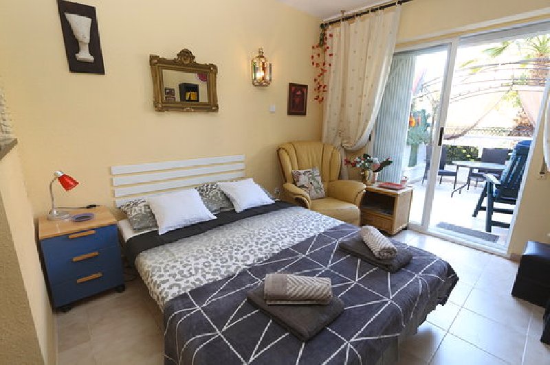 THE APARTMENT FOR YOU, komfort, bezpieczeństwo i absolutna dyskrecja - 01