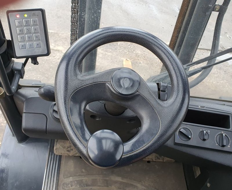 Wózek widłowy Linde H30T 393 sprzedaż, wynajem, serwis - 04