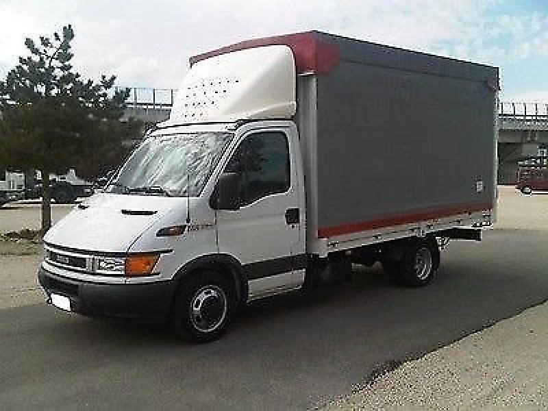 Przeprowadzki transport Poznań Wilda wywóz na gratowiska magazynowanie
