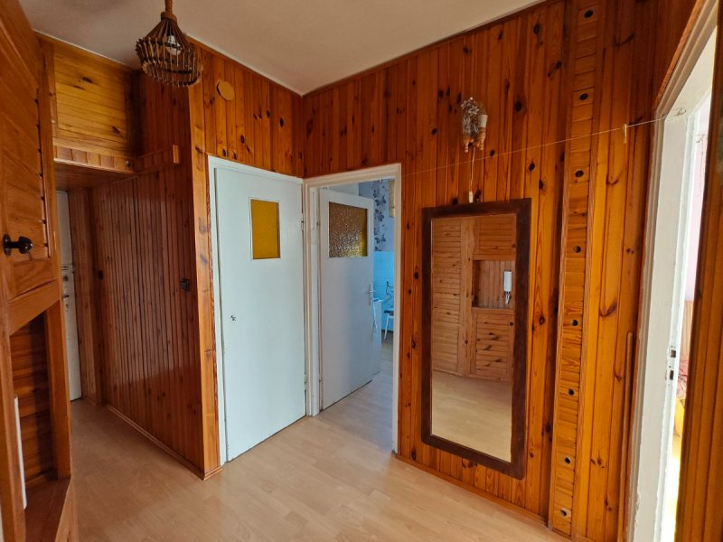 Sprzedam mieszkanie 50m2 na parterze, dwupokojowe - 03