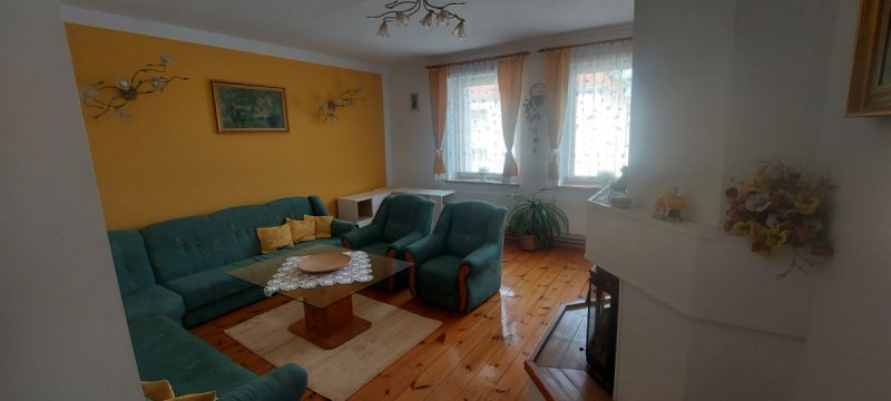 Wynajmę duże 3 pokojowe mieszkanie