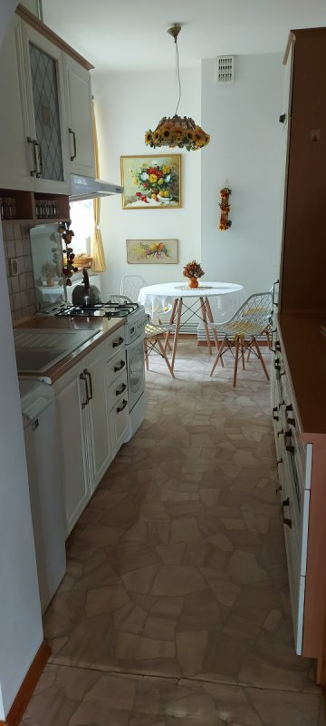Wynajmę duże 3 pokojowe mieszkanie - 04