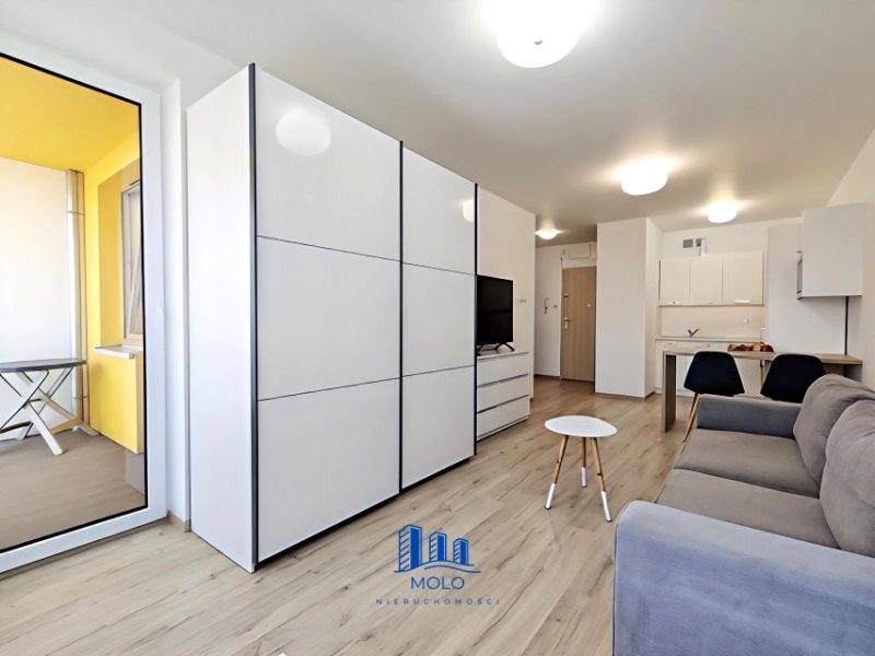Apartament 600 m od plaży, z parkingiem