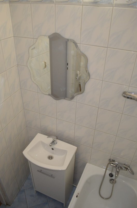 Dom na wynajem w centrum Piastowa - 06