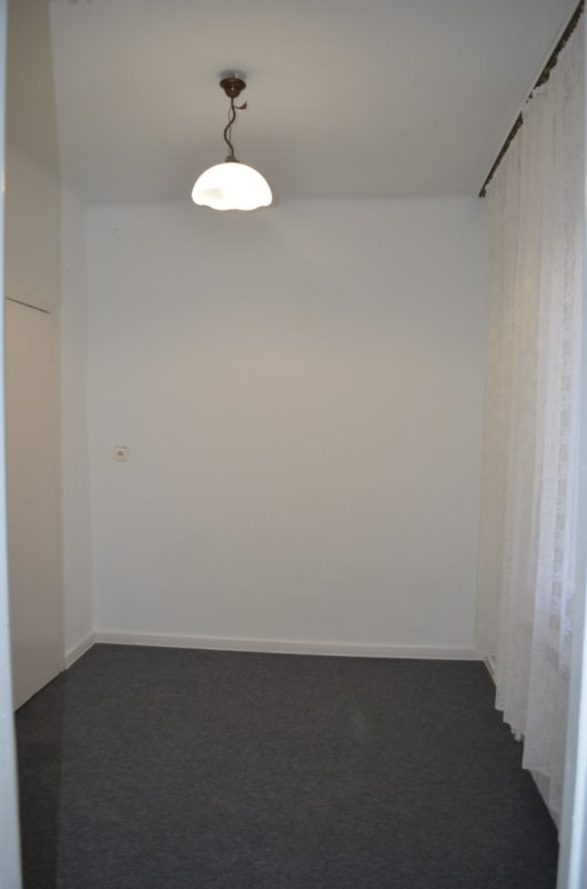 Dom na wynajem w centrum Piastowa - 08