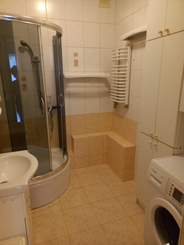 Piękne mieszkanie przy parku, wygodne, ciche, ciep - 06 Piękne mieszkanie przy parku, wygodne, ciche, ciep - 06