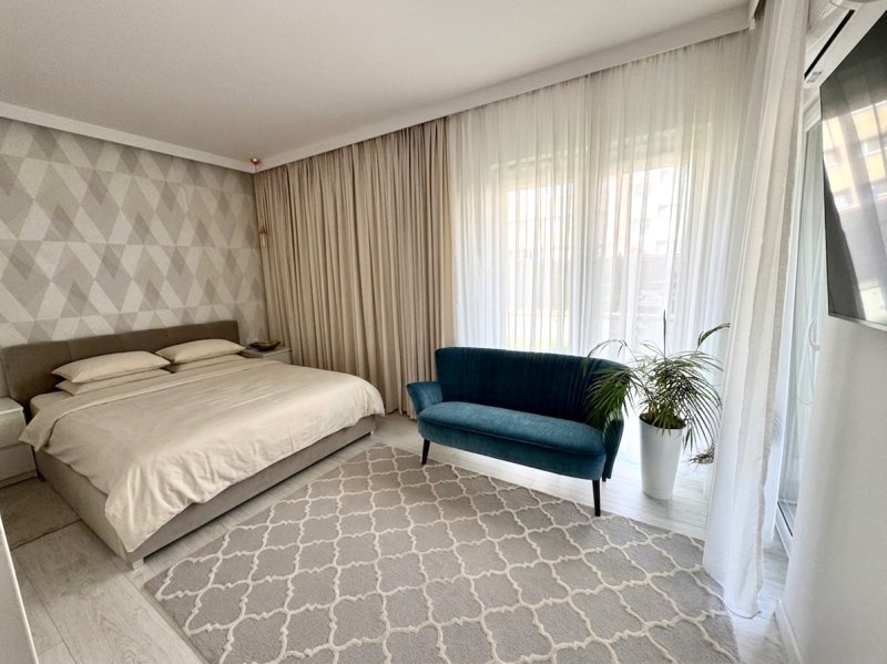 3 pokoje 2x garaż Ogródek Julianów bezpośrednio - 02