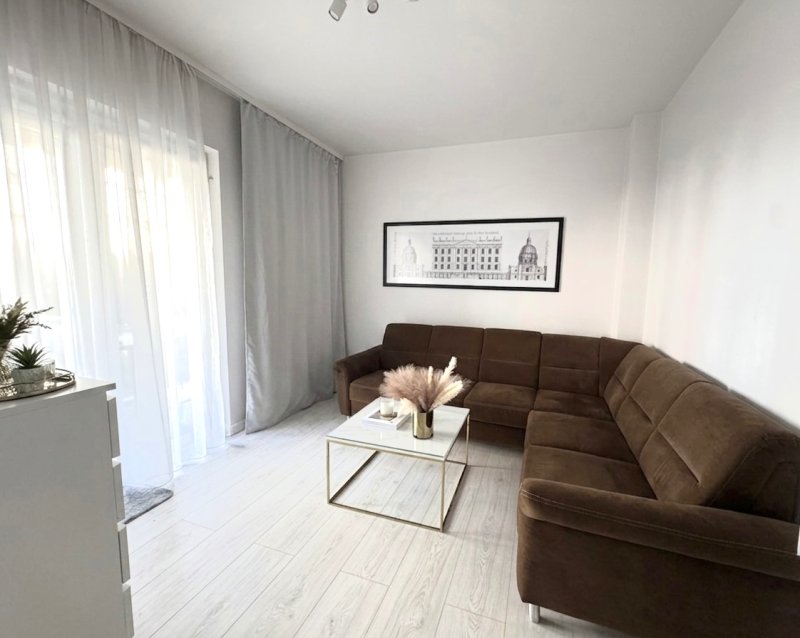 3 pokoje 2x garaż Ogródek Julianów bezpośrednio - 03