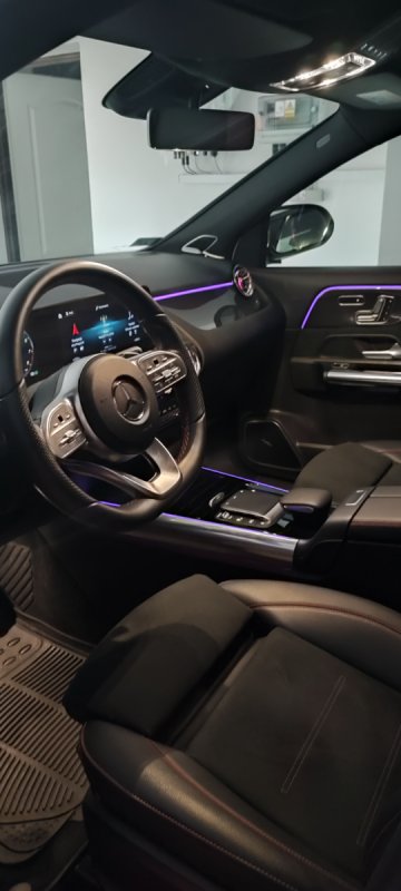 Mercedes Benz GLA 200 pełne AMG panoramiczny dach - 03
