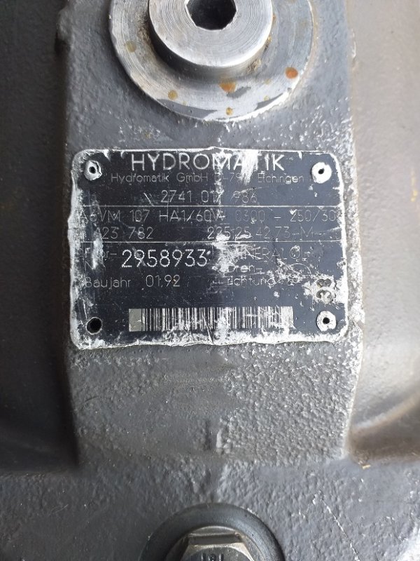 Używany silnik jazdy Hydromatik A 6VM - 01 Używany silnik jazdy Hydromatik A 6VM - 01