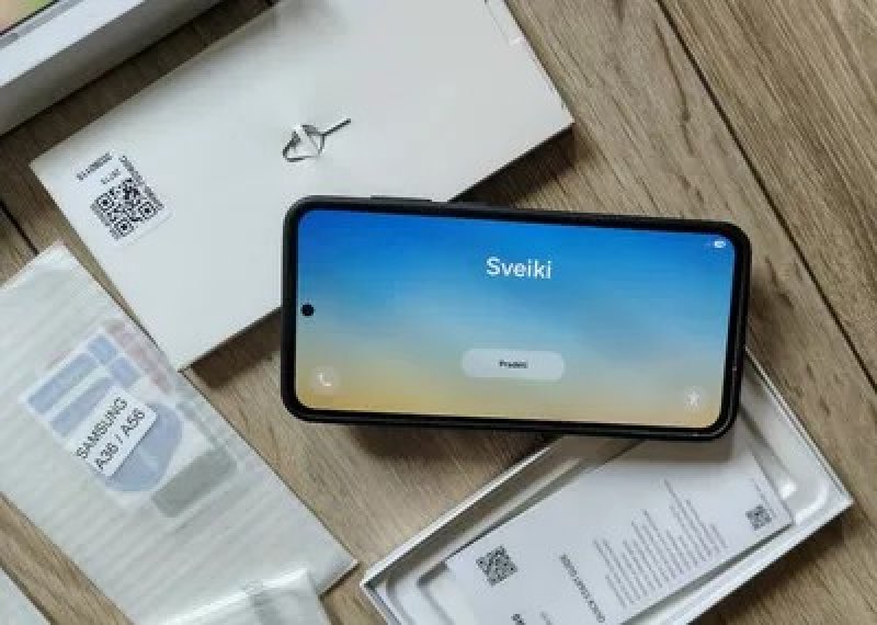 Sprzedam Samsung Galaxy A56 - 04 Sprzedam Samsung Galaxy A56 - 04
